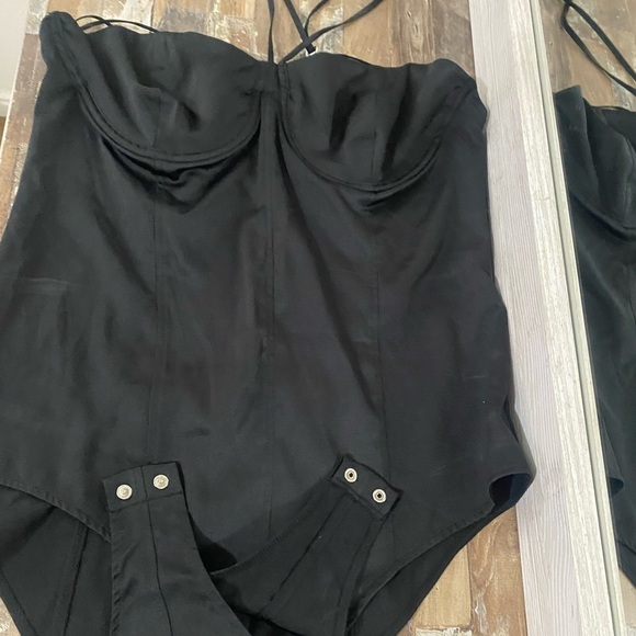 Zara Black Corset Bodysuit. - Picture 5 of 11